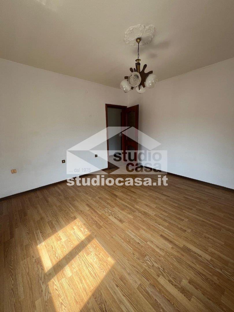 Appartamento in vendita a Costa Volpino