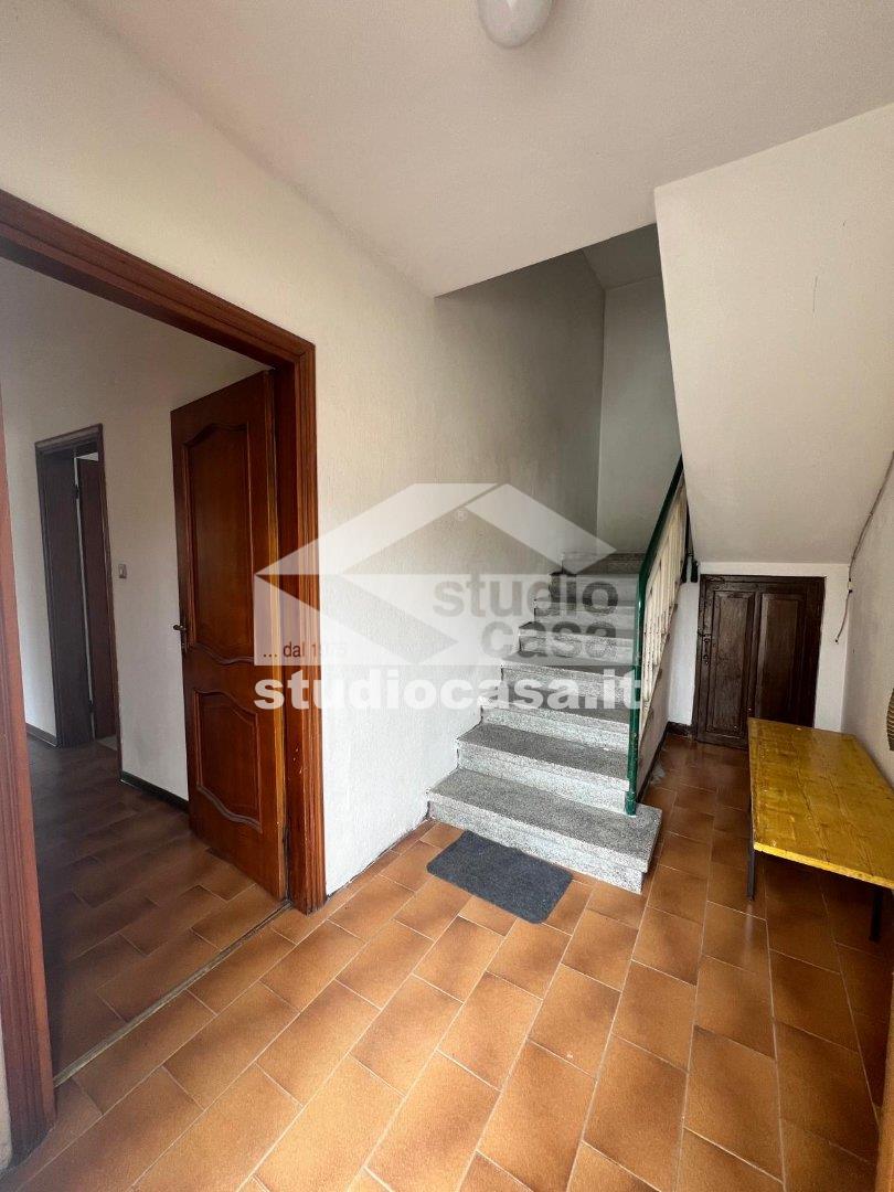 Appartamento in vendita a Costa Volpino