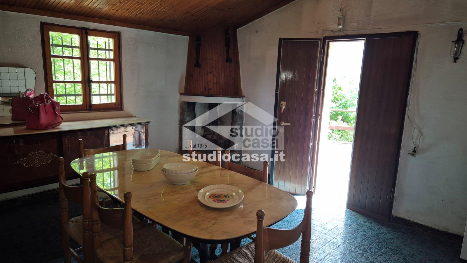 Casa Unifamiliare in vendita a Endine Gaiano
