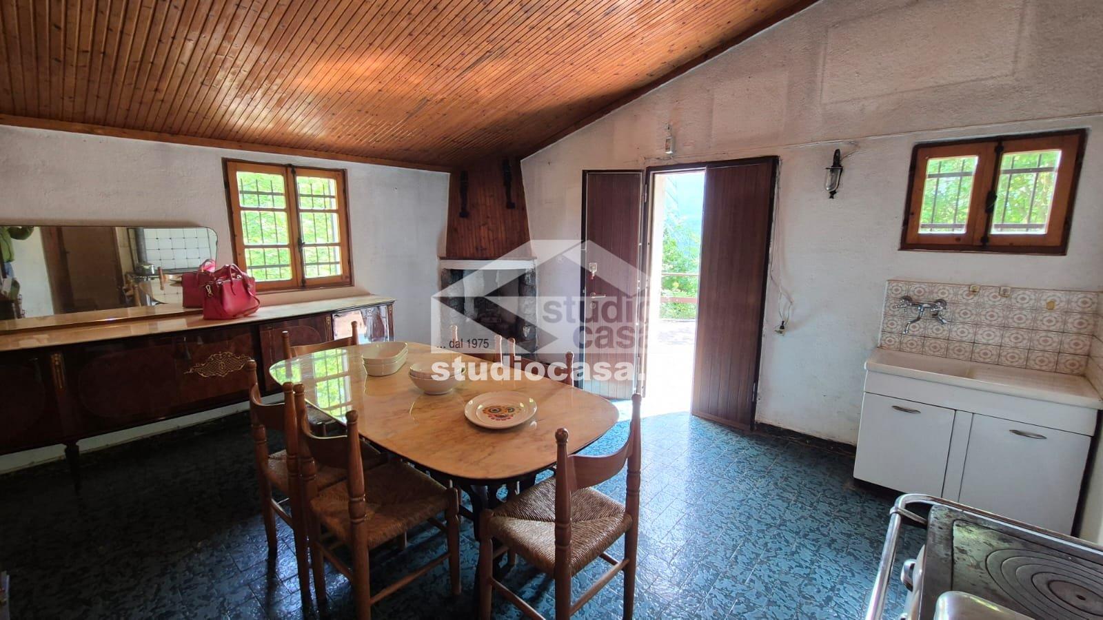 Casa Unifamiliare in vendita a Endine Gaiano