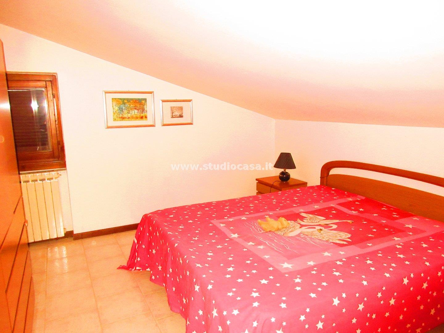 Appartamento in vendita a Solto Collina