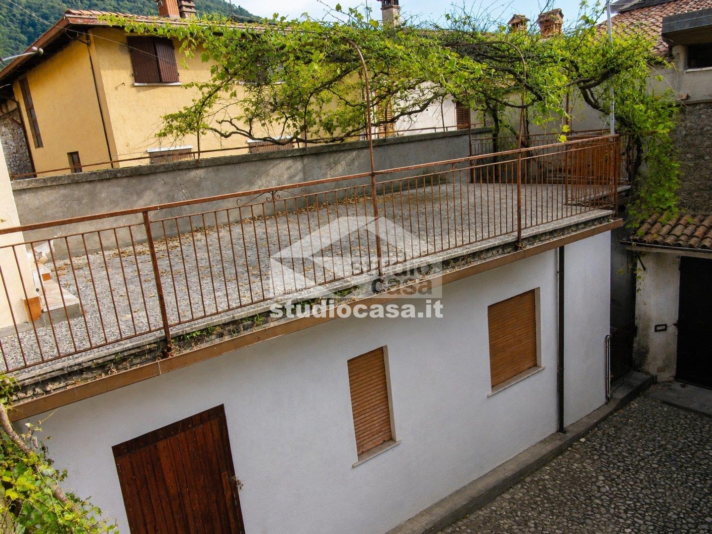 Casa Unifamiliare in vendita a Sovere