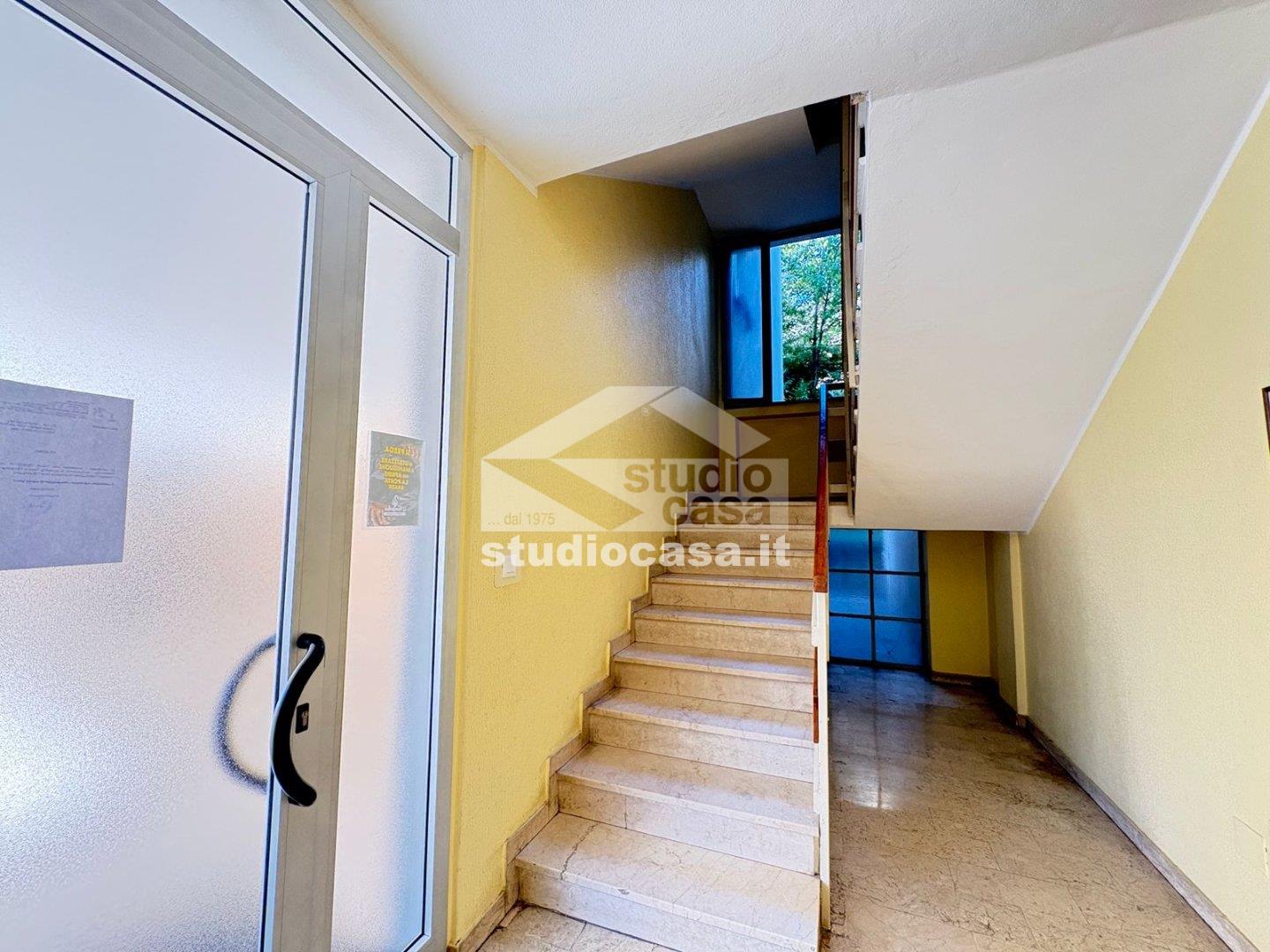 Appartamento in vendita a Costa Volpino