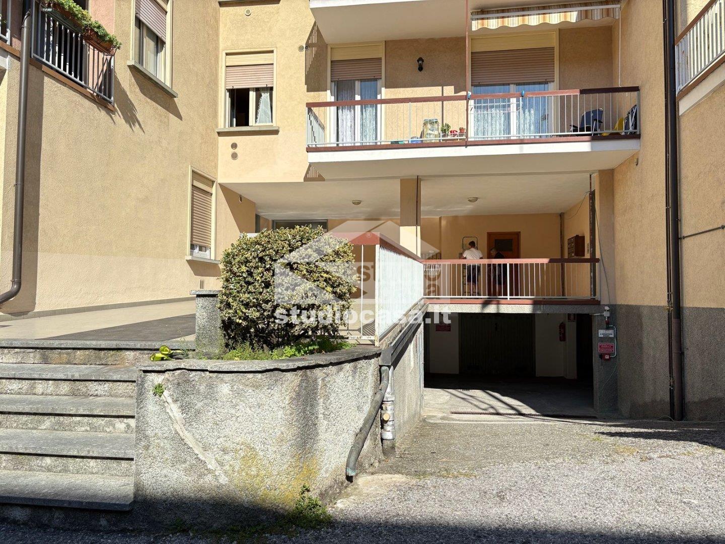 Appartamento in vendita a Costa Volpino