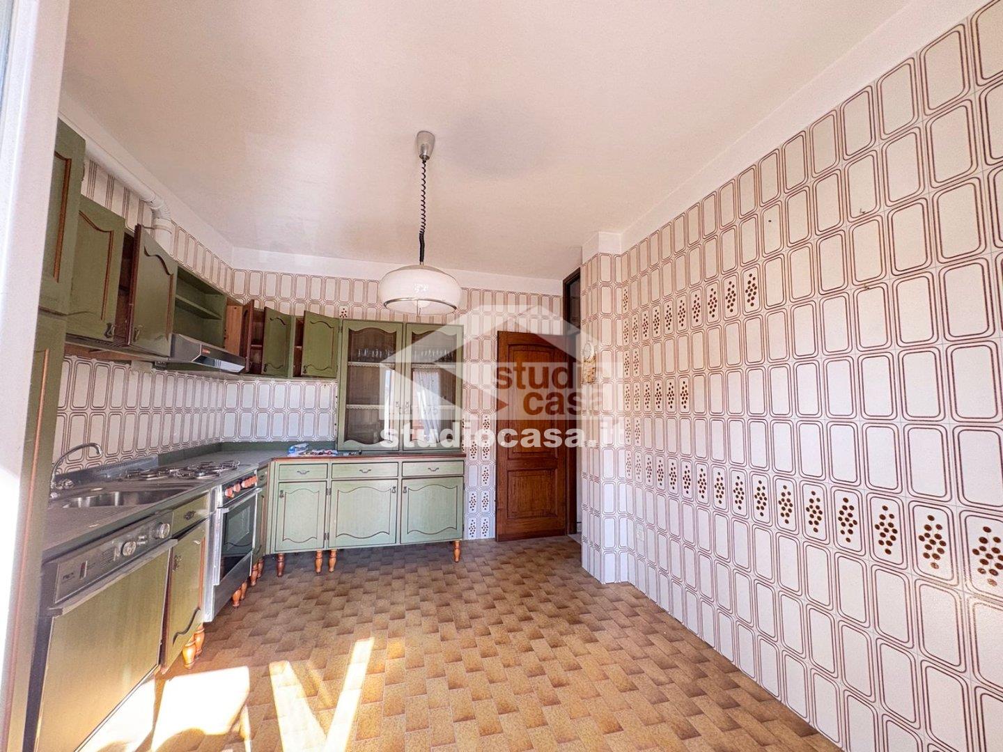 Appartamento in vendita a Costa Volpino