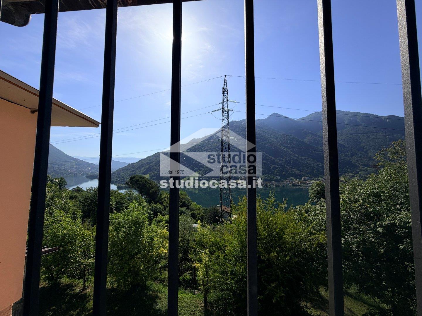 Casa Unifamiliare in vendita a Ranzanico