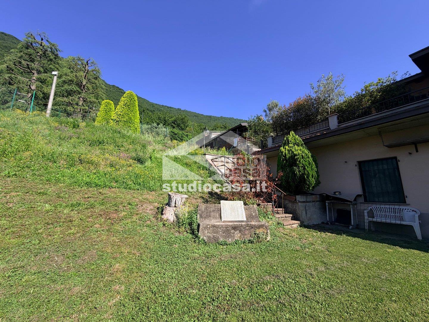 Casa Unifamiliare in vendita a Ranzanico