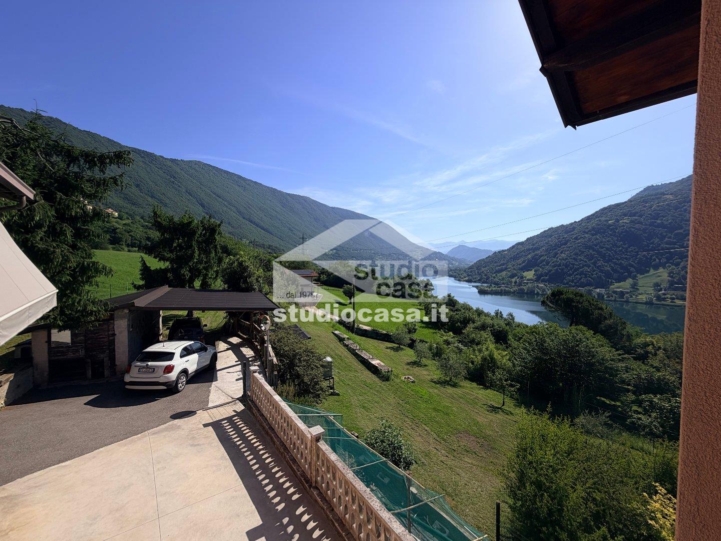 Casa Unifamiliare in vendita a Ranzanico