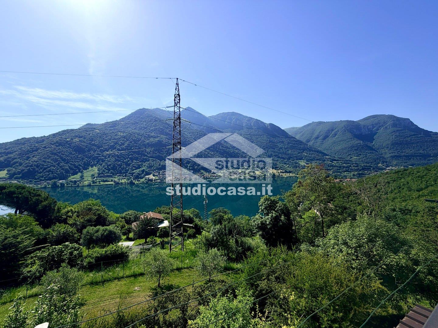 Casa Unifamiliare in vendita a Ranzanico