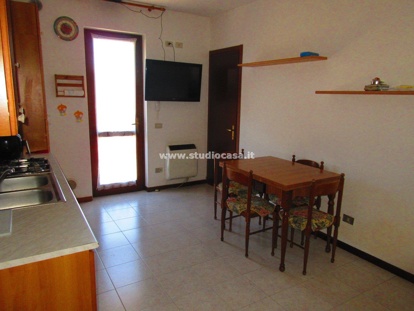 Appartamento in vendita a Endine Gaiano