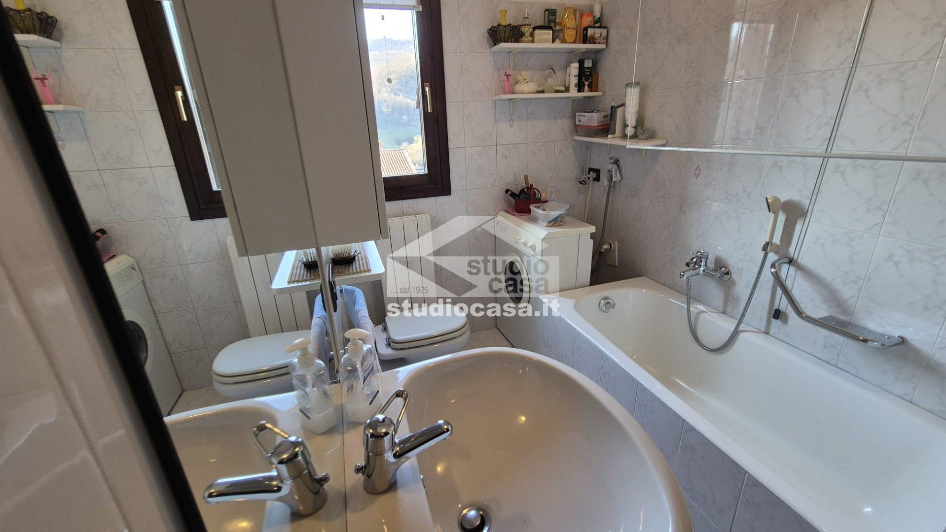 Appartamento in vendita a Lovere