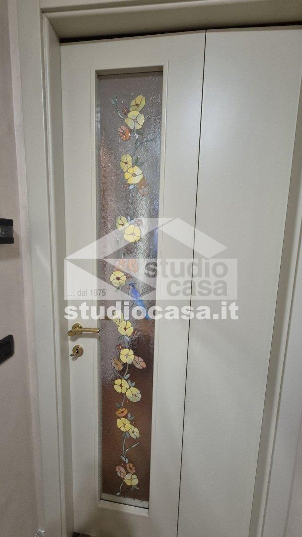Appartamento in vendita a Costa Volpino