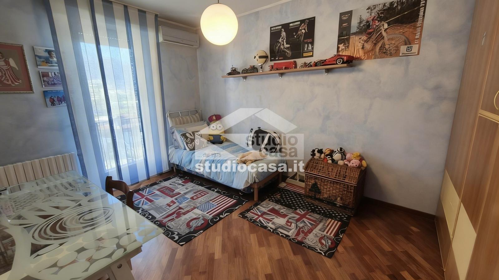 Appartamento in vendita a Costa Volpino