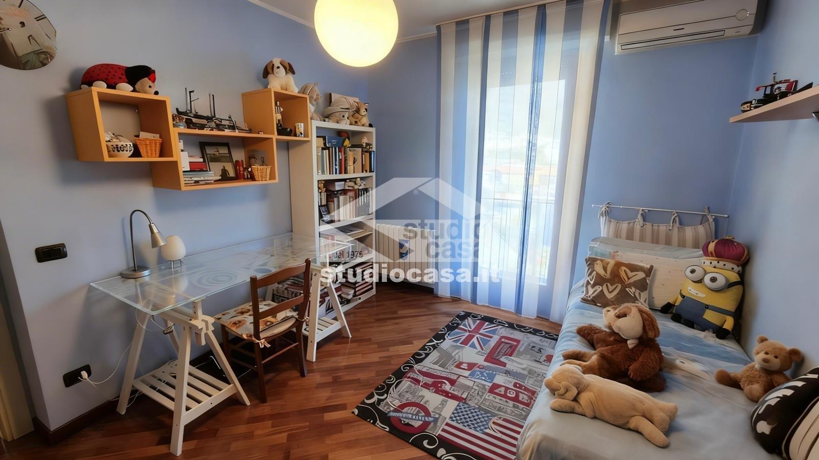 Appartamento in vendita a Costa Volpino