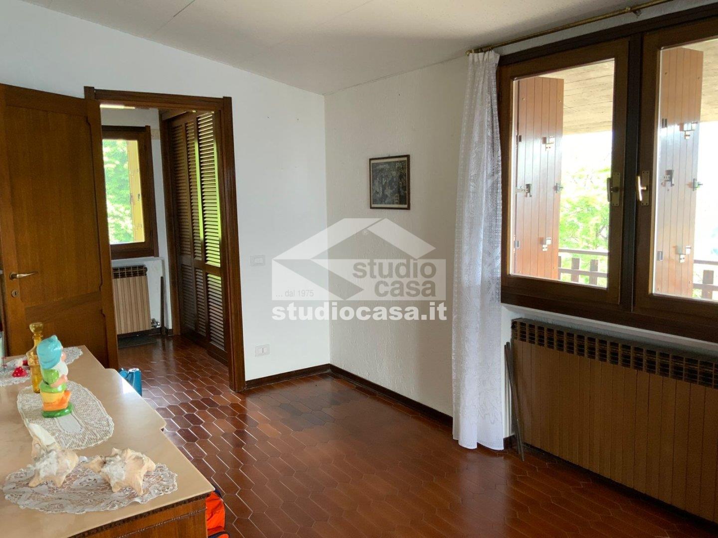 Villa Plurifamiliare in vendita a Pian Camuno