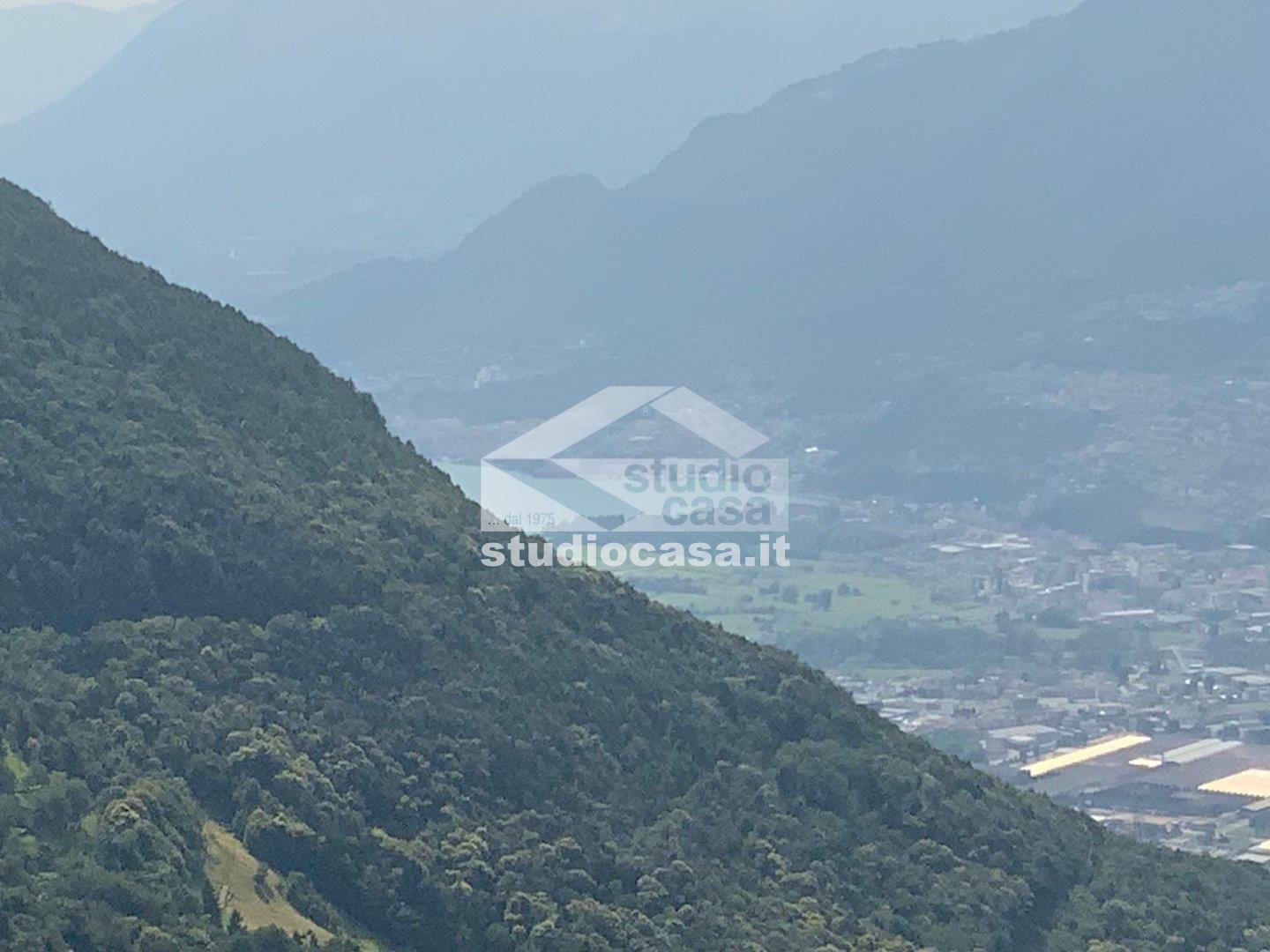 Villa Plurifamiliare in vendita a Pian Camuno