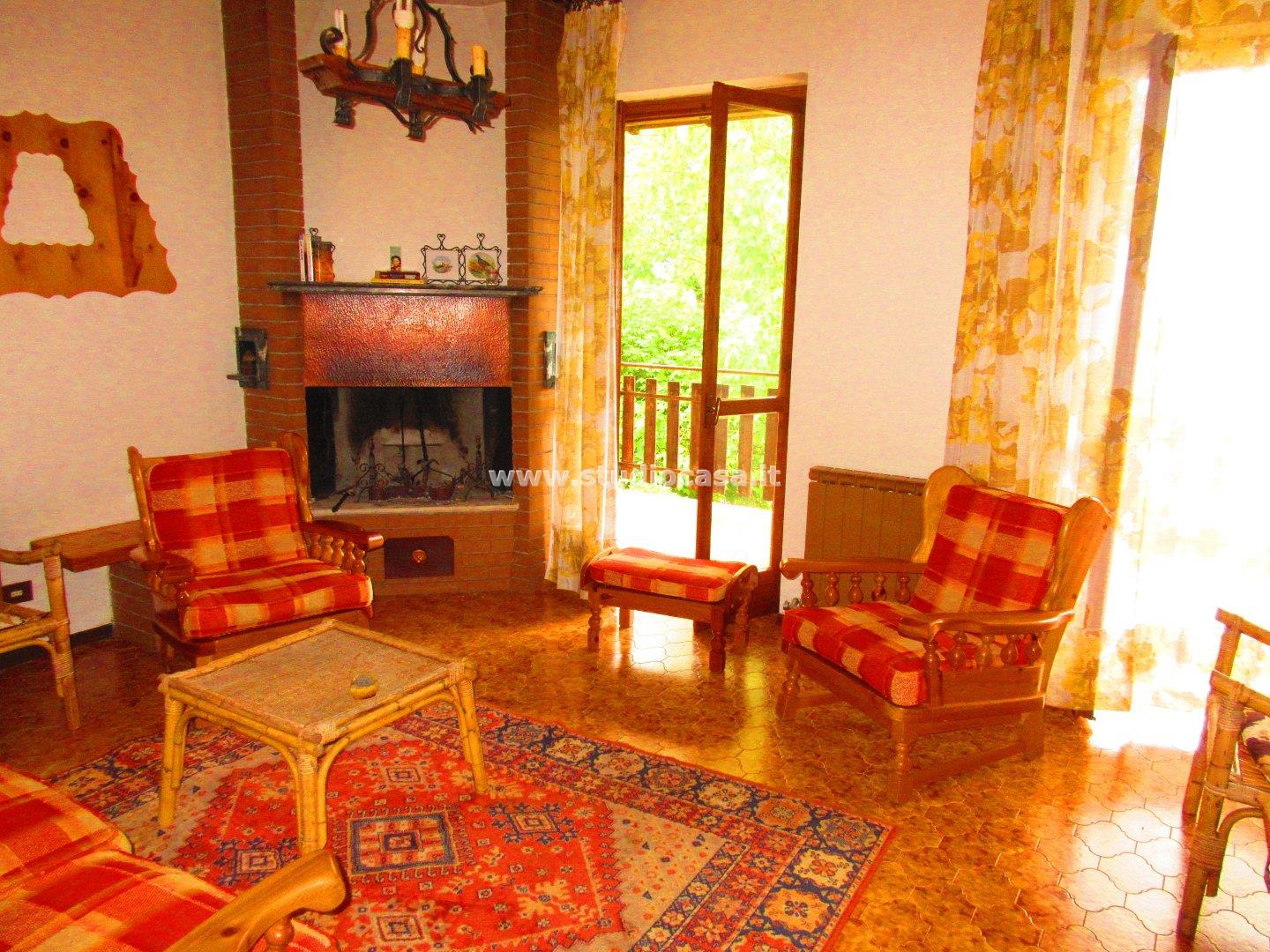 Casa Unifamiliare in vendita a Lovere