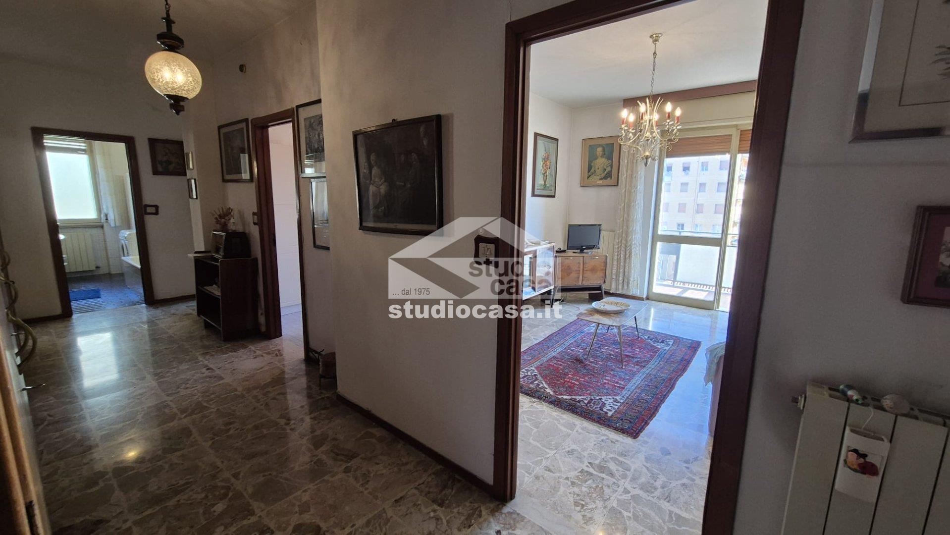 Appartamento in vendita a Lovere