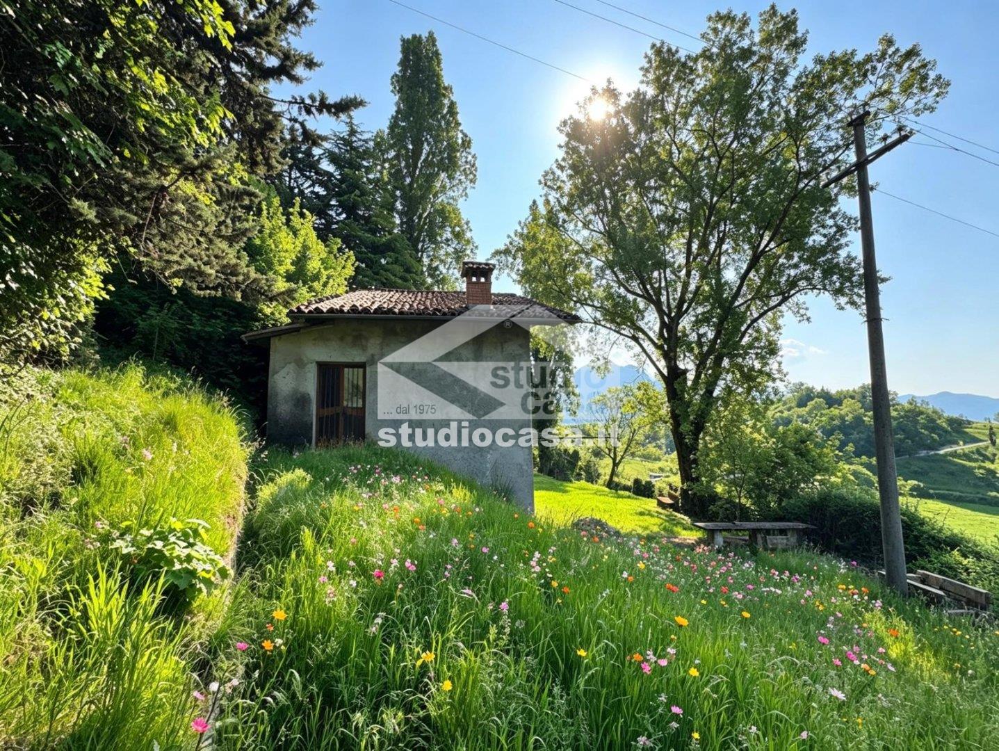 Cascina in vendita a Solto Collina