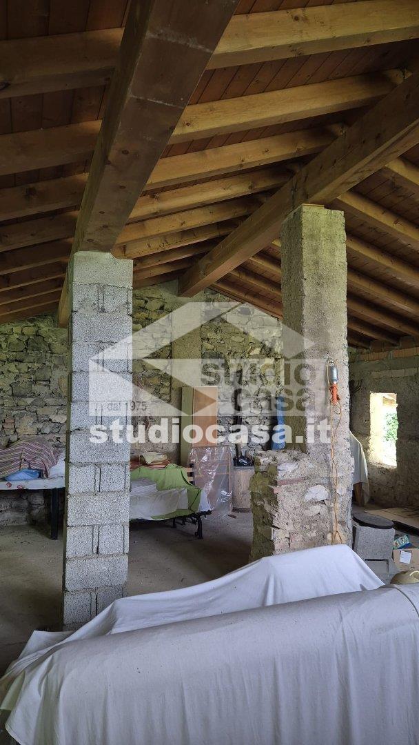 Casa Unifamiliare in vendita a Endine Gaiano