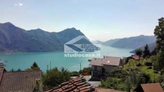 Casa Rustica in vendita a Costa Volpino