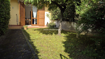Appartamento in vendita a Castro