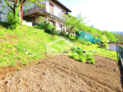 Appartamento in vendita a Endine Gaiano