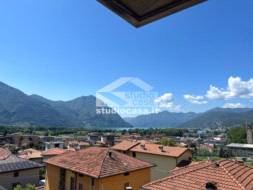 Appartamento in vendita a Costa Volpino