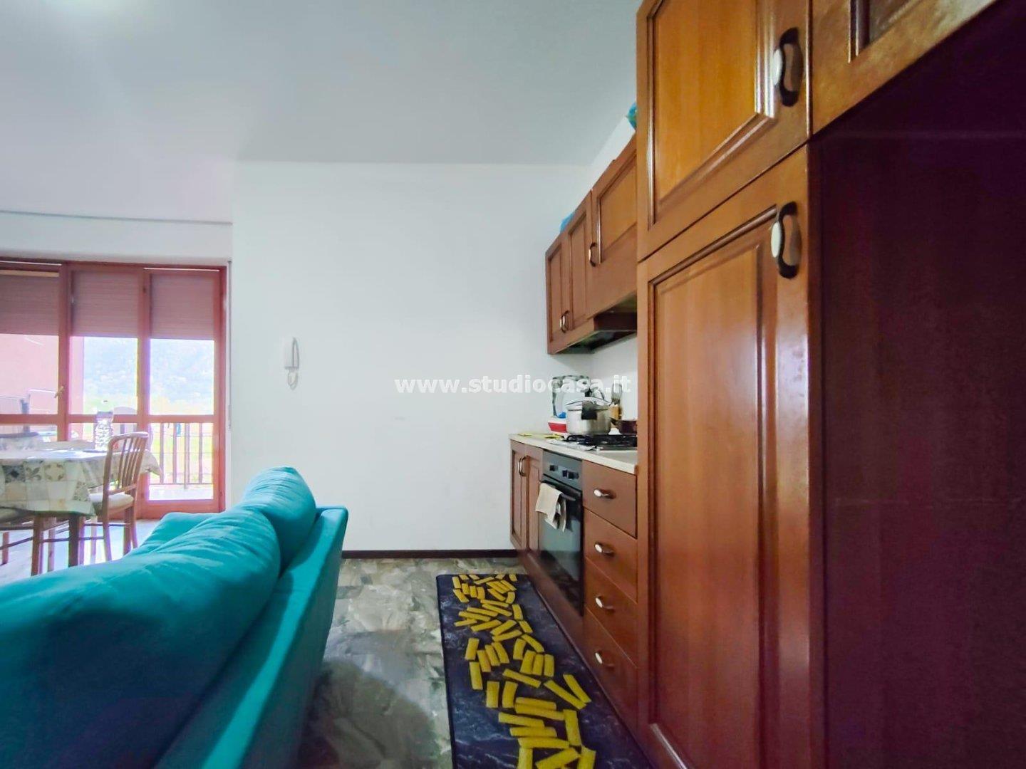 Appartamento in vendita a Caprino Bergamasco