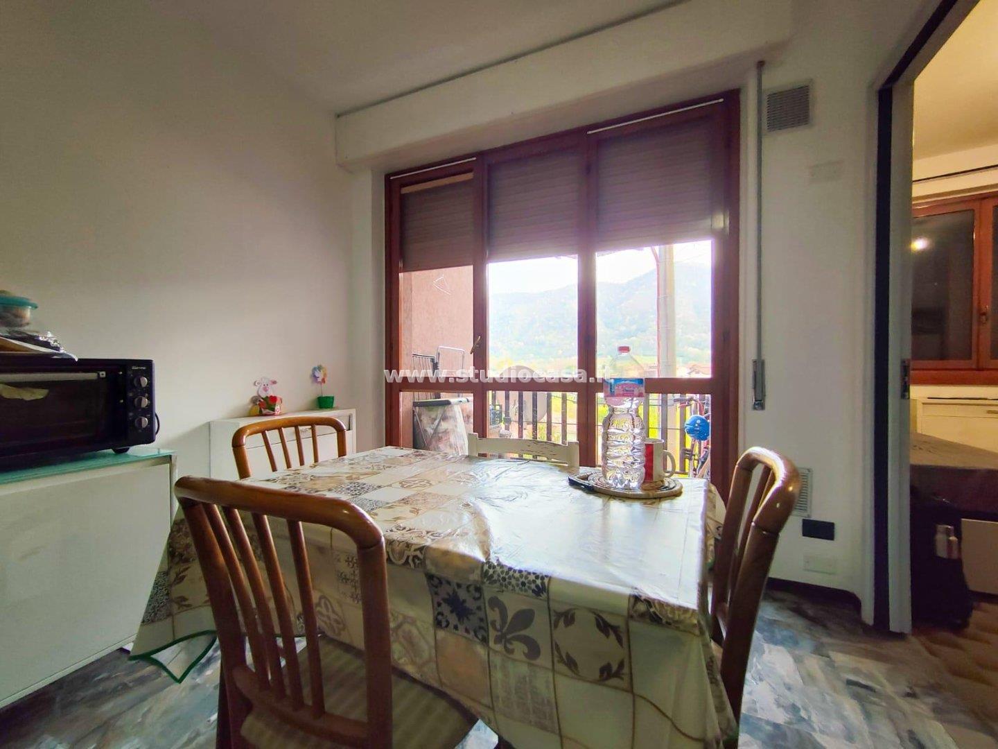 Appartamento in vendita a Caprino Bergamasco