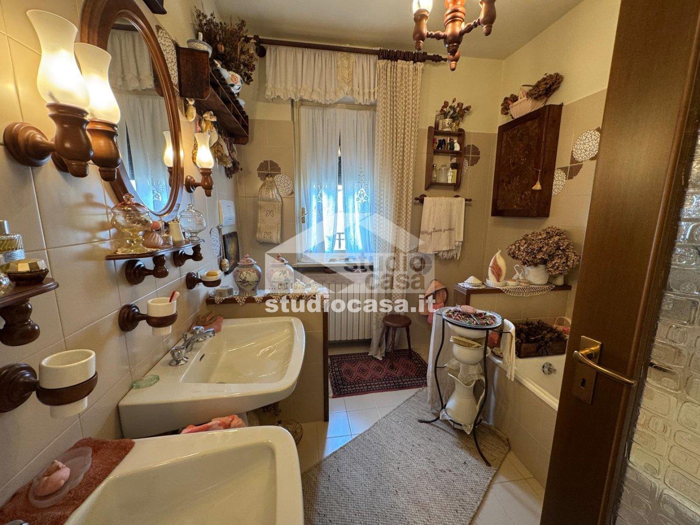 Appartamento in vendita a Cisano Bergamasco