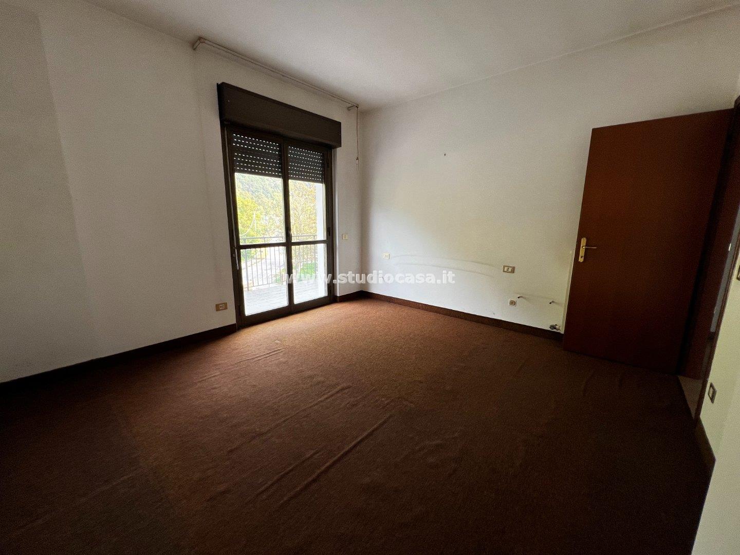Appartamento in vendita a Carenno