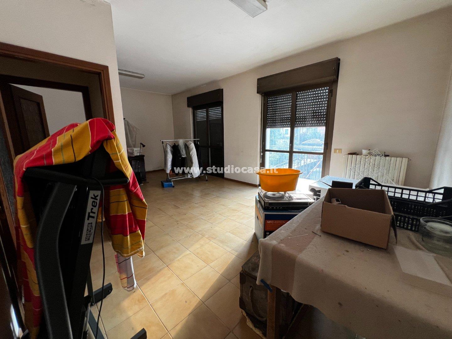 Appartamento in vendita a Carenno
