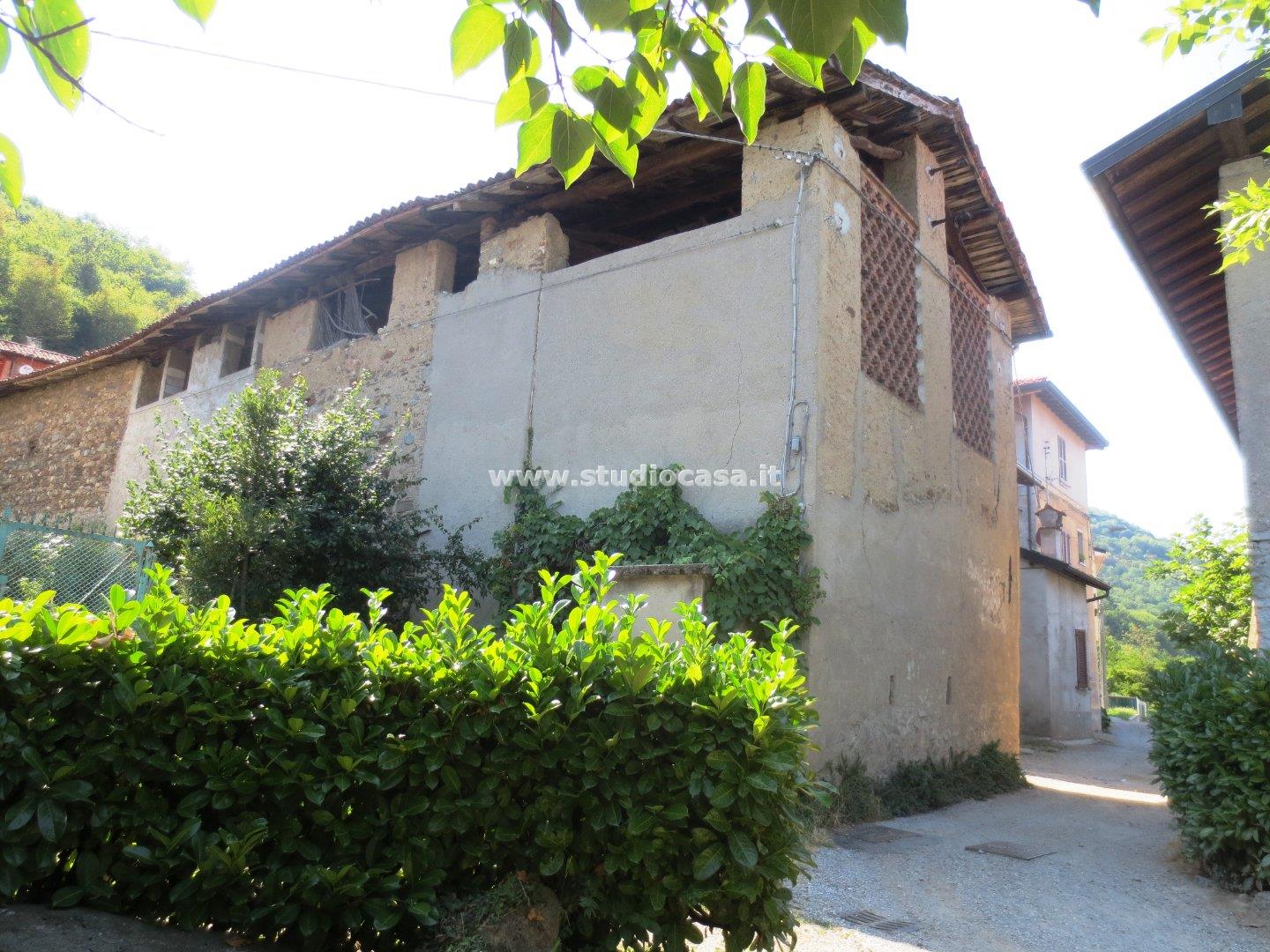 Casa Rustica in vendita a Valgreghentino