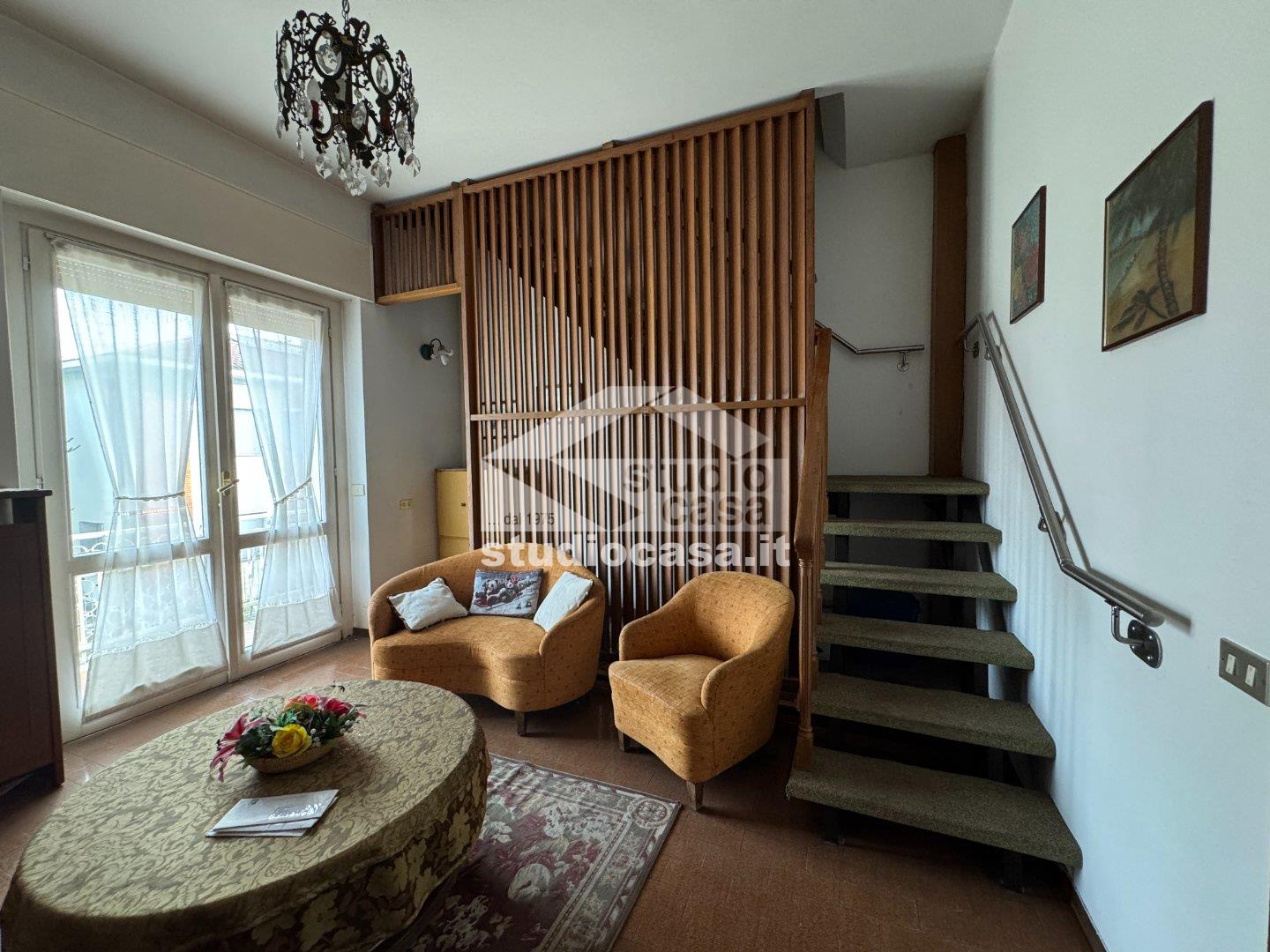 Appartamento in vendita a Renate