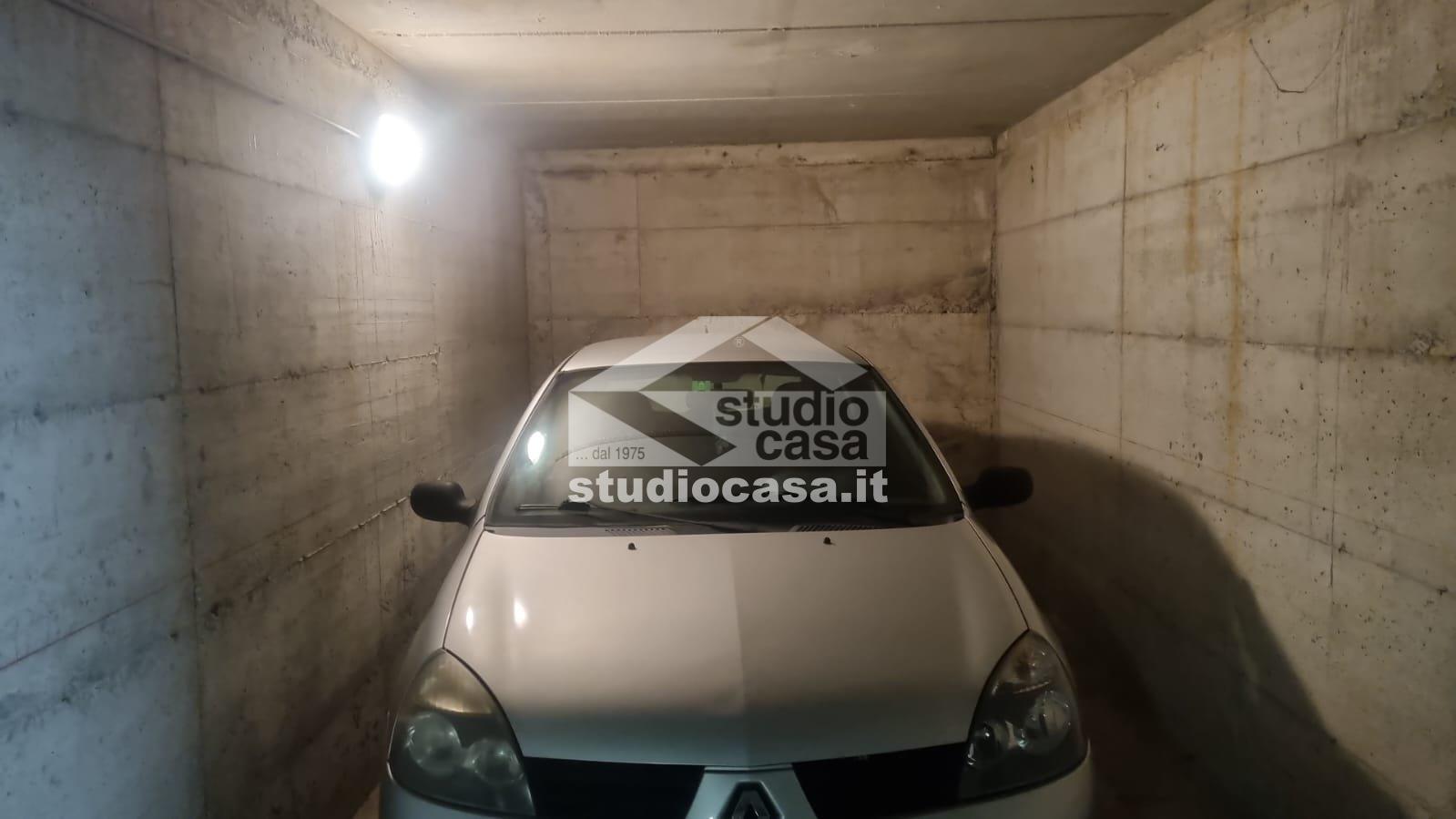 Box / Autorimessa in vendita a Cisano Bergamasco