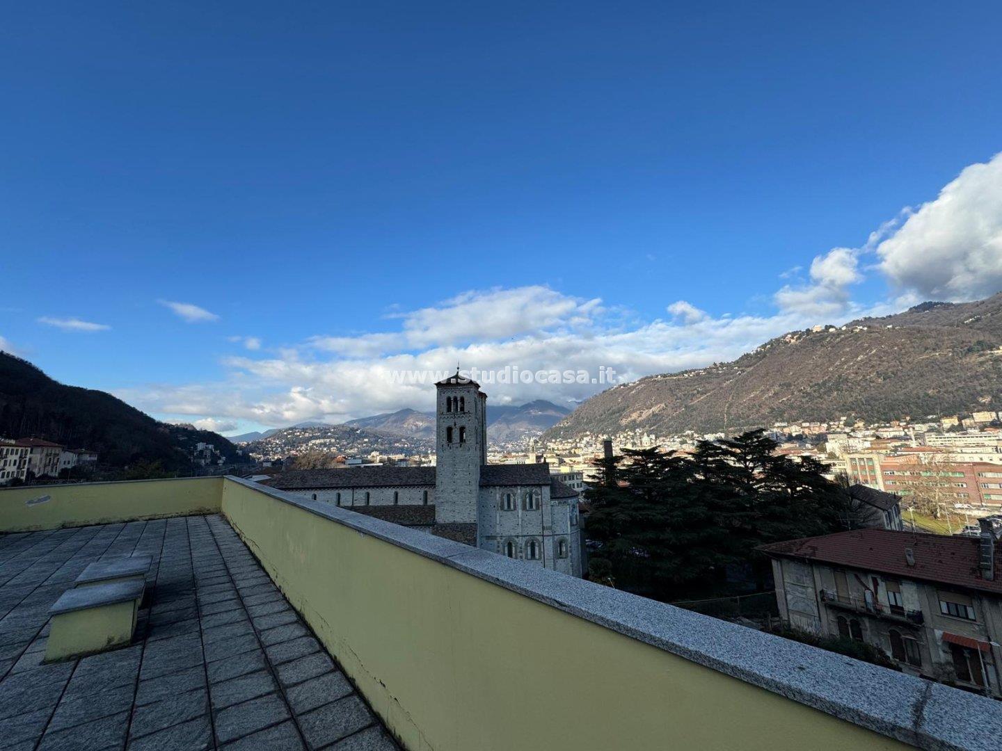 Appartamento in vendita a Como