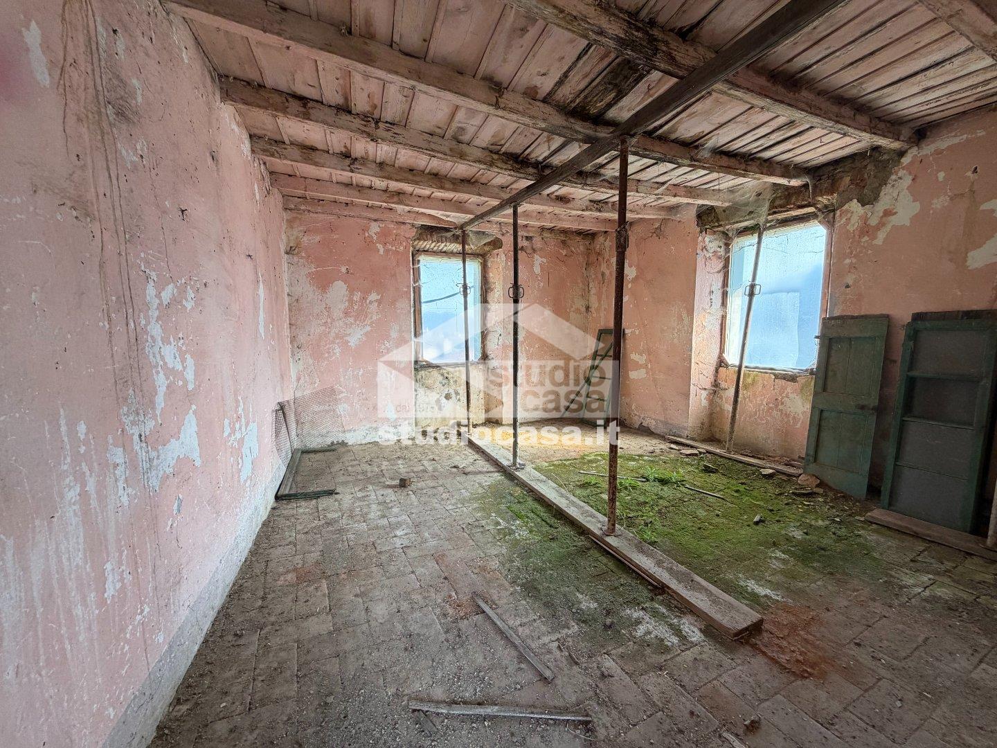 Cascina in vendita a Cisano Bergamasco
