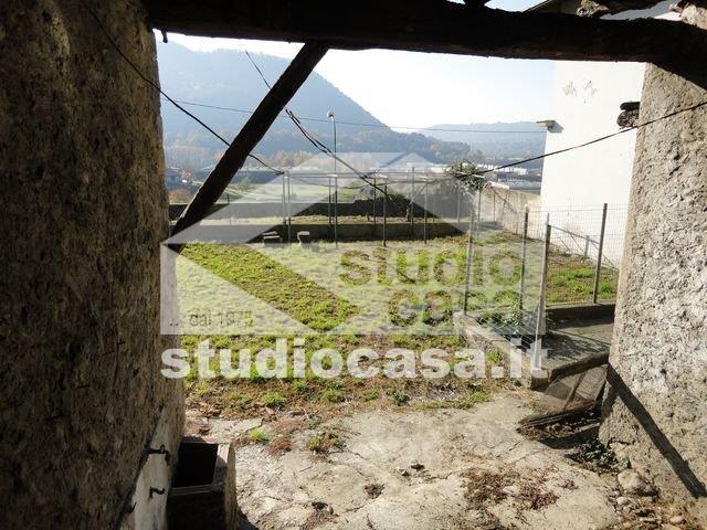 Cascina in vendita a Cisano Bergamasco
