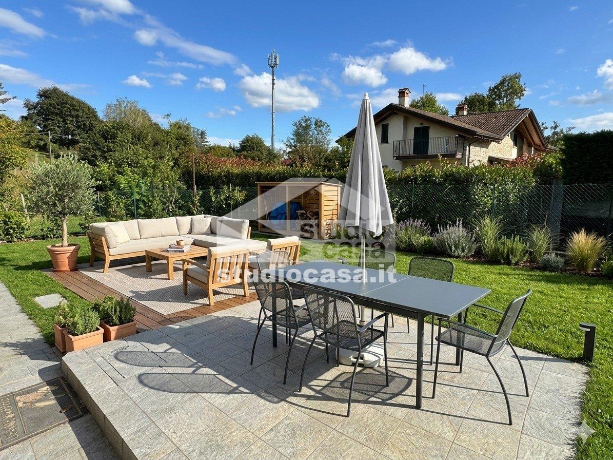 Villa Unifamiliare in vendita a Sotto il Monte Giovanni XXIII