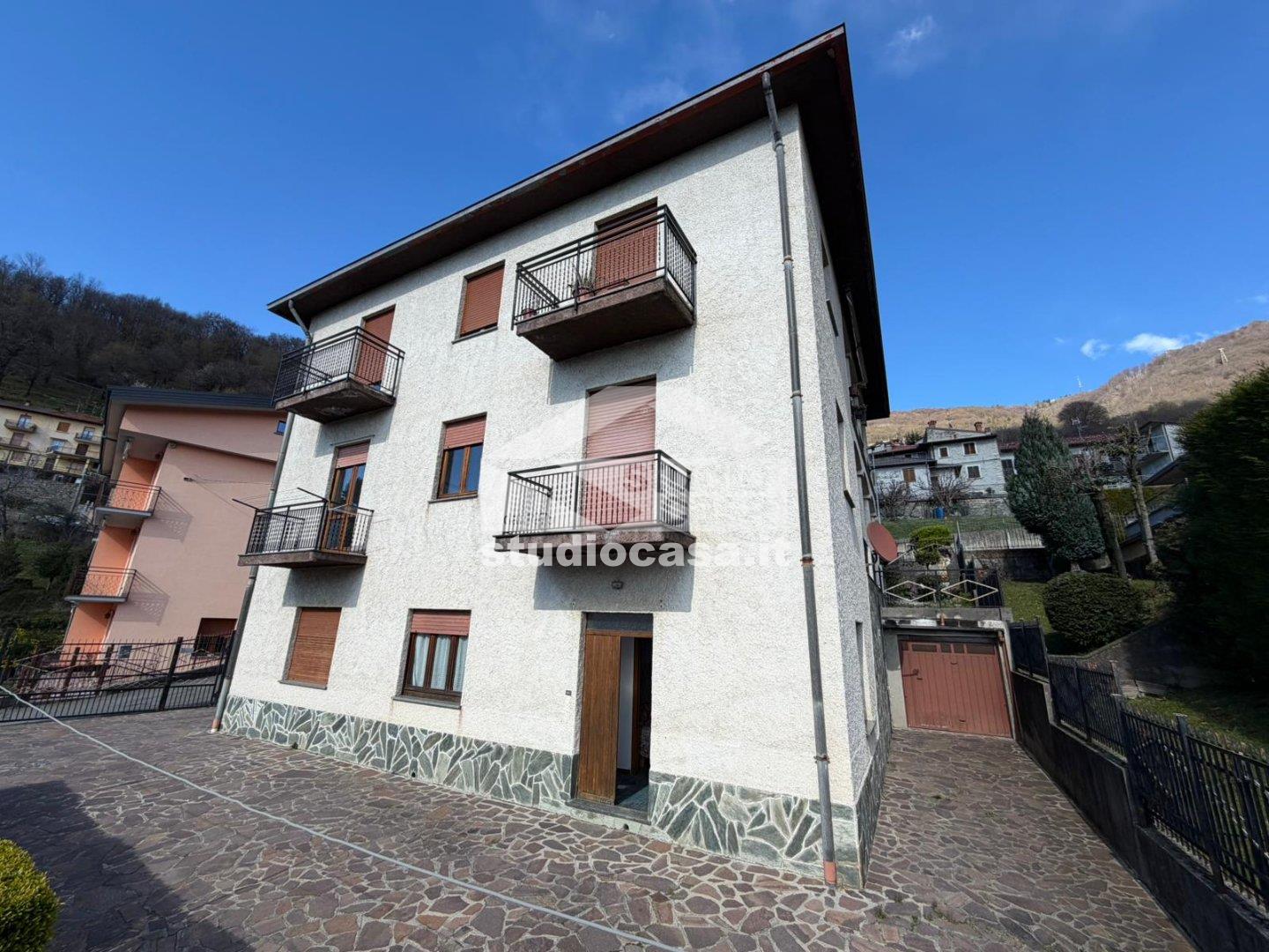 Casa Bifamiliare in vendita a Torre de