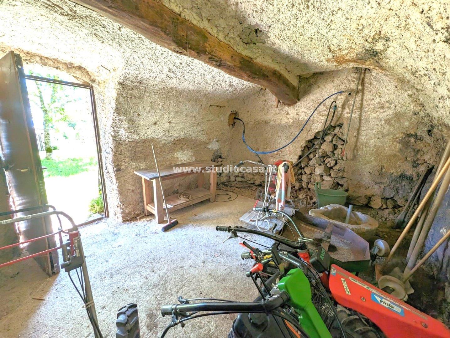 Terreno Boschivo in vendita a Villa Lagarina