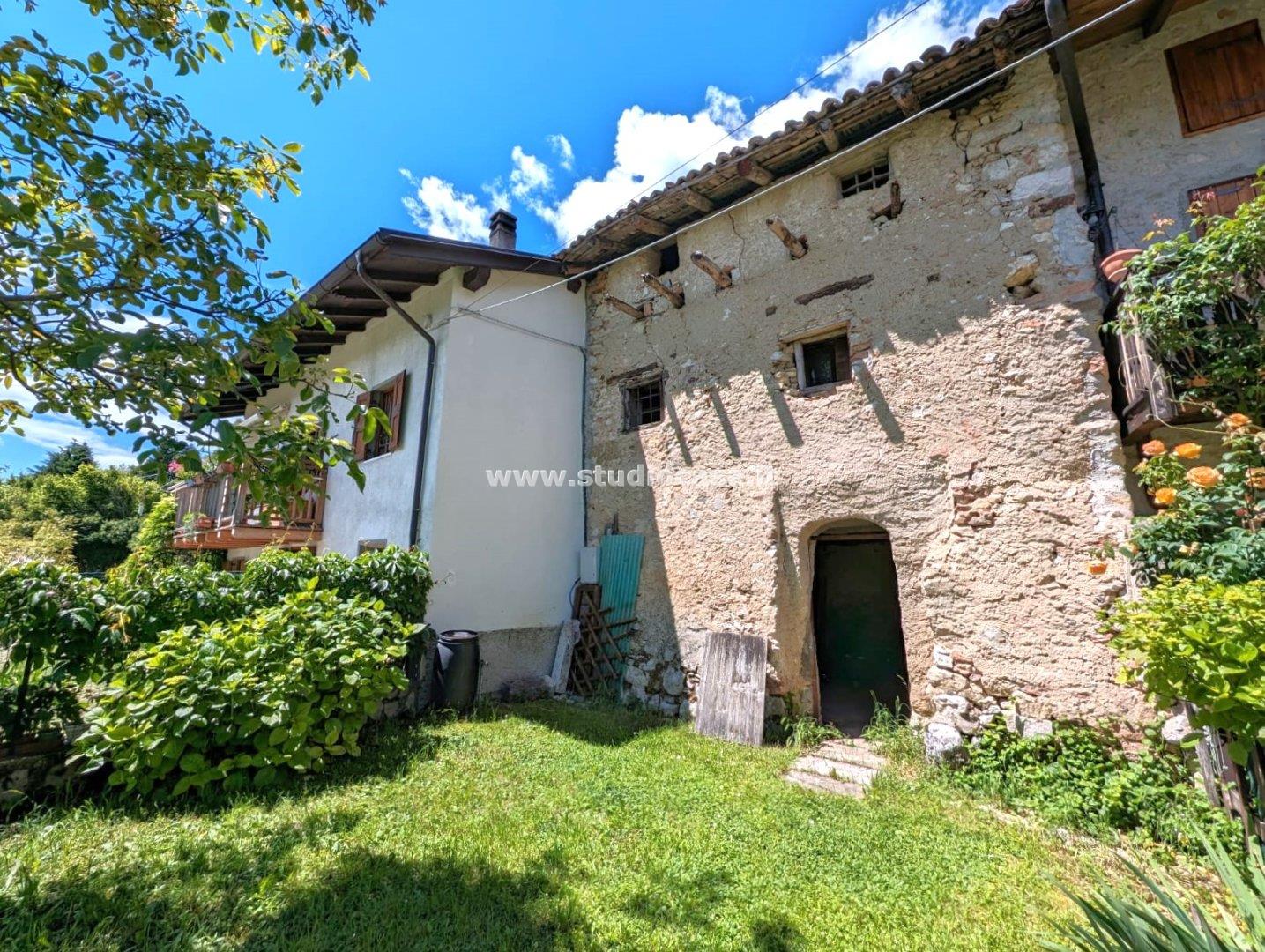 Terreno Boschivo in vendita a Villa Lagarina