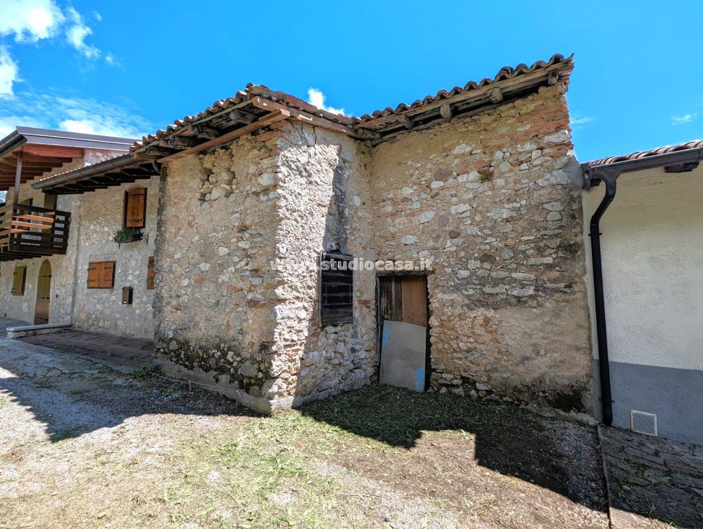 Terreno Boschivo in vendita a Villa Lagarina