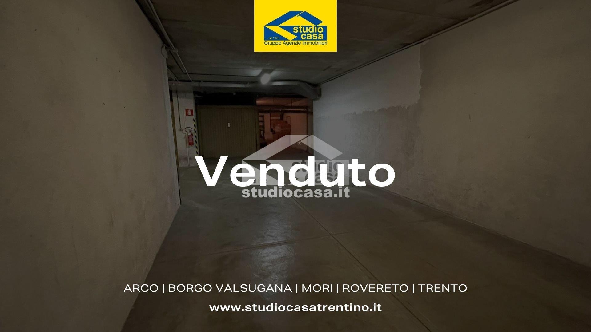 Box / Autorimessa in vendita a Rovereto