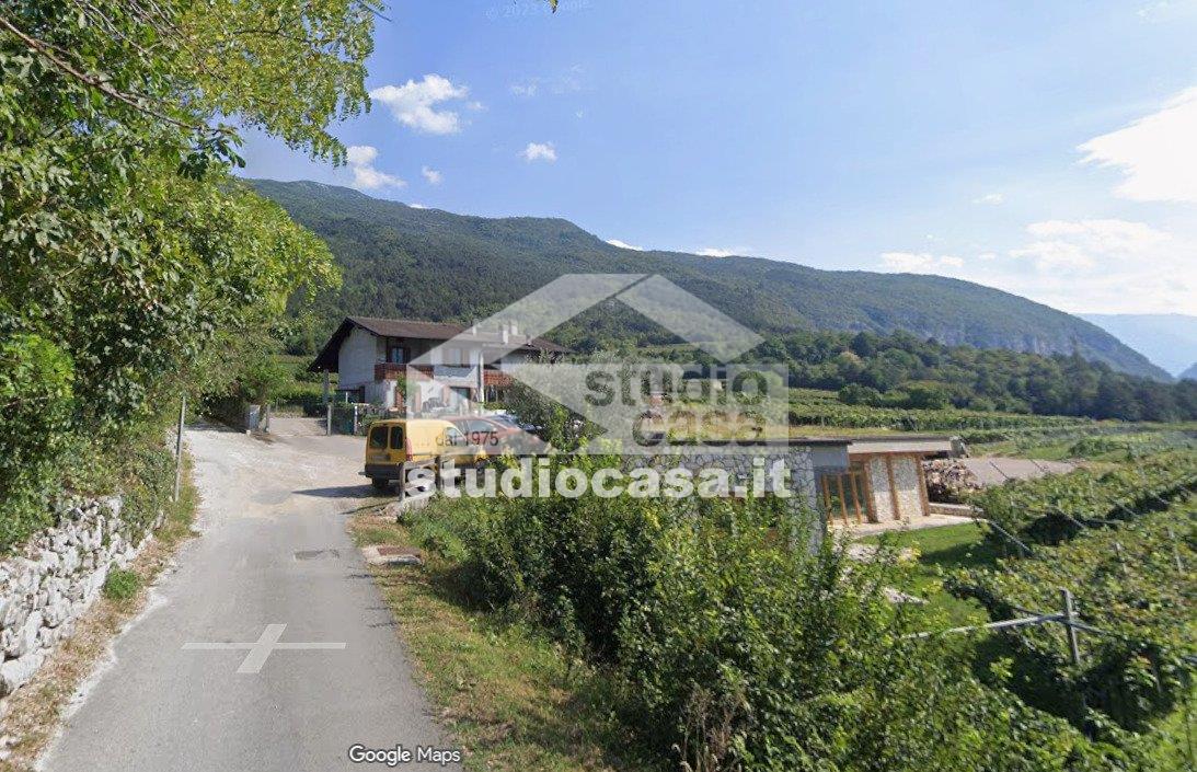 Posto Camper / Roulotte in vendita a Rovereto