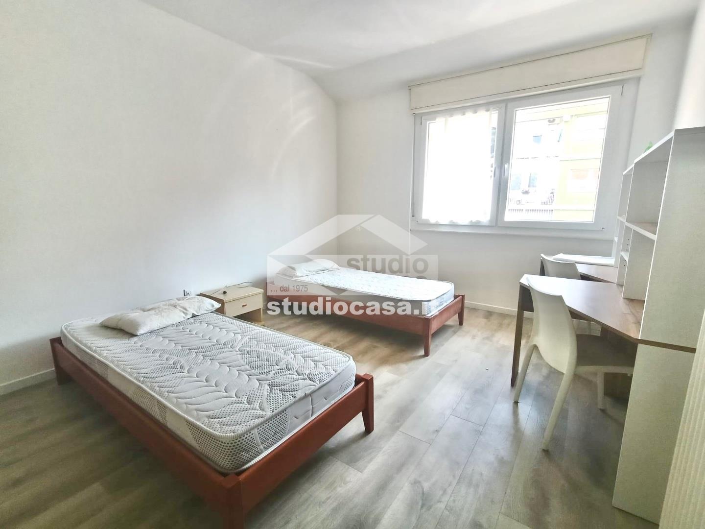 Stanza in Appartamento in affitto a Rovereto