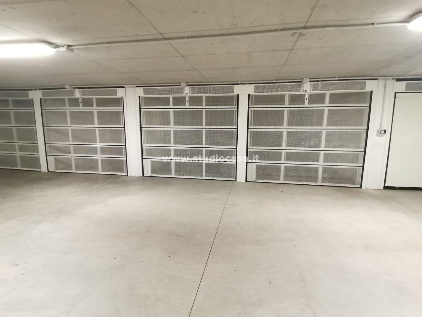 Box / Autorimessa in vendita a Rovereto