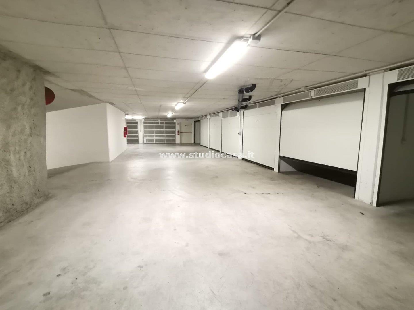 Box / Autorimessa in vendita a Rovereto