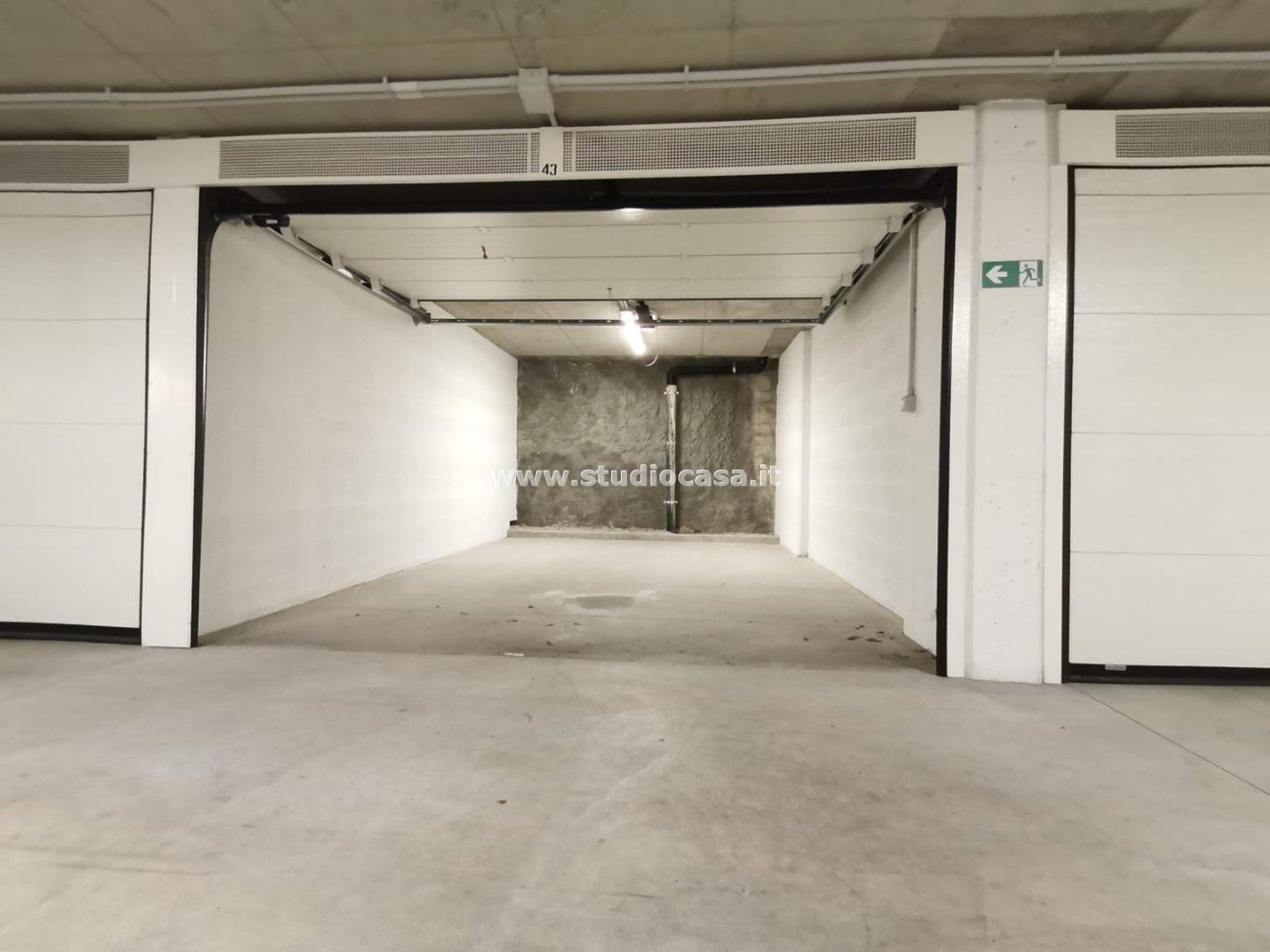 Box / Autorimessa in vendita a Rovereto